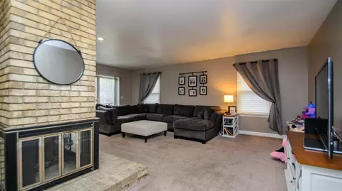 46351 Bartlett, Canton, MI 48187 photo 19