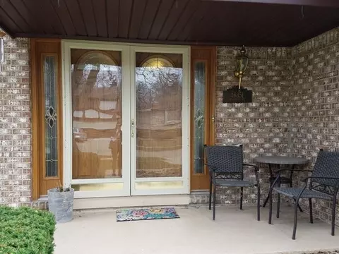 46351 Bartlett, Canton, MI 48187 photo 4