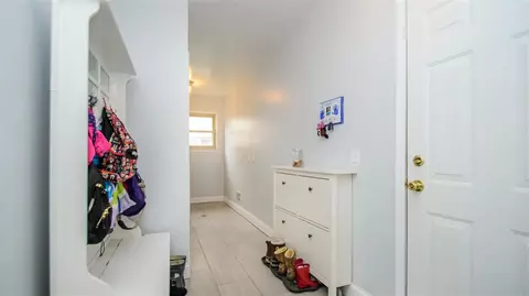 46351 Bartlett, Canton, MI 48187 photo 32