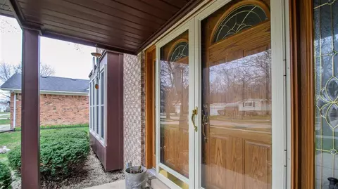 46351 Bartlett, Canton, MI 48187 photo 5