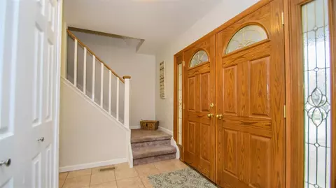 46351 Bartlett, Canton, MI 48187 photo 6