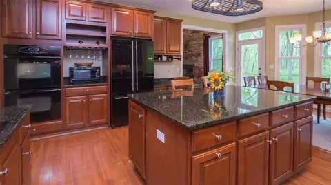 6296 Cobblestone, Dexter, MI 48130 photo 31