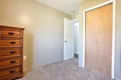 15756 Woodmont, Romulus, MI 48174 photo 15
