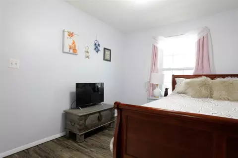 15756 Woodmont, Romulus, MI 48174 photo 10