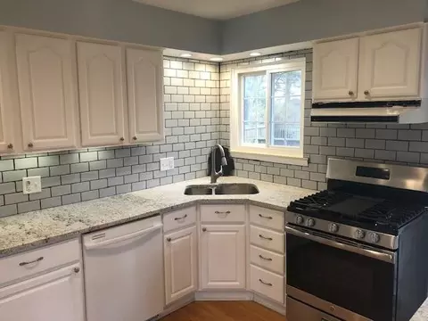 177 Tower, Saline, MI 48176 photo 3