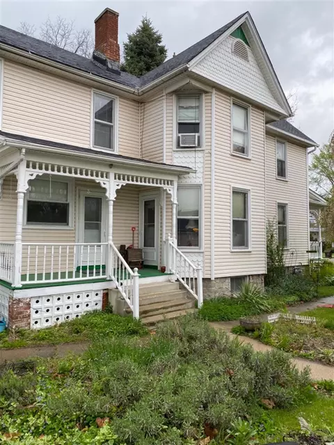 96 E Columbia, Belleville, MI 48111 photo 38