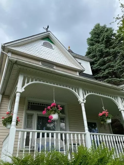 96 E Columbia, Belleville, MI 48111 photo 43
