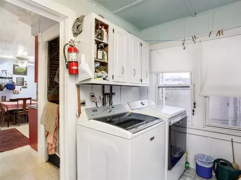 96 E Columbia, Belleville, MI 48111 photo 34