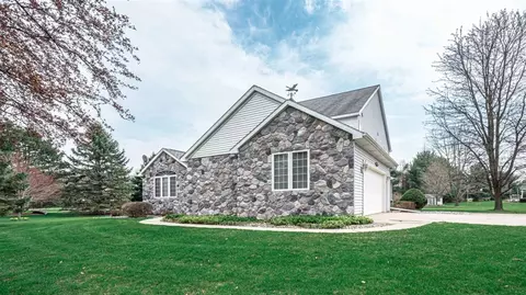 3384 Camino Del Sol, Williamston, MI 48895 photo 2