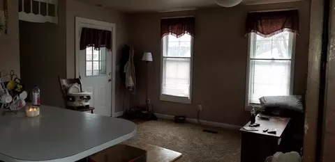 108 Burton, Clinton, MI 49236 photo 5