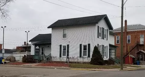 108 Burton, Clinton, MI 49236 photo 2