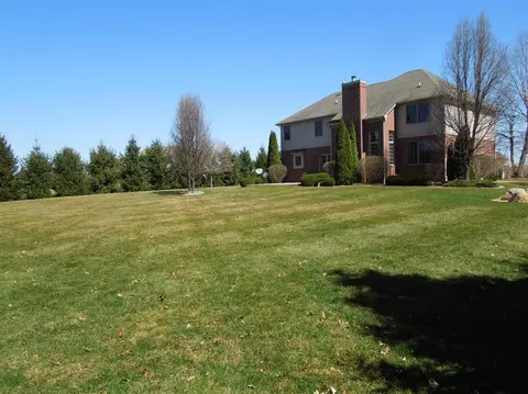 8998 Sydney, Saline, MI 48176 photo 57