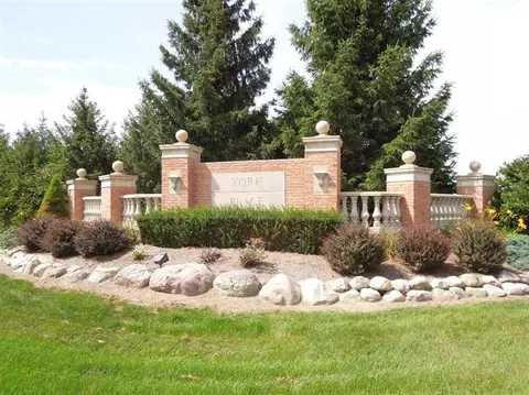 8998 Sydney, Saline, MI 48176 photo 2