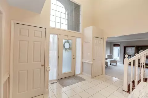 6908 Kings Ml, Canton, MI 48187 photo 2