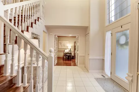 6908 Kings Ml, Canton, MI 48187 photo 3