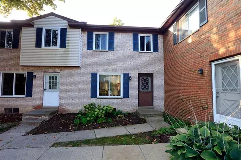171 Sheffield, Saline, MI 48176 photo 1