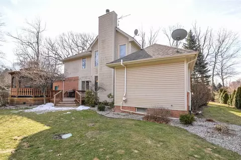 8455 S Ridge Dr, Howell, MI 48843 photo 60