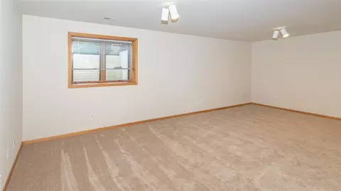 434 Cottonwood, Saline, MI 48176 photo 41