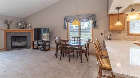 434 Cottonwood, Saline, MI 48176 photo 22