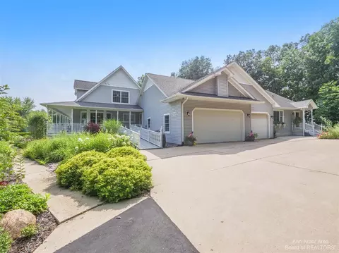 9680 Woodbend, Saline, MI 48176 photo 6