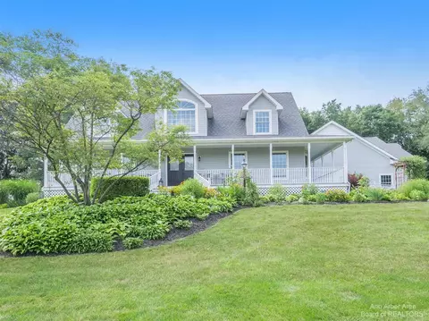 9680 Woodbend, Saline, MI 48176 photo 11