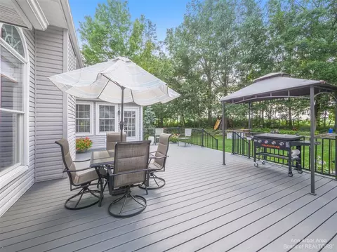 9680 Woodbend, Saline, MI 48176 photo 17