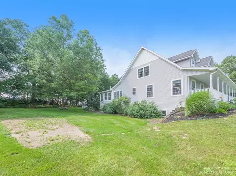9680 Woodbend, Saline, MI 48176 photo 9