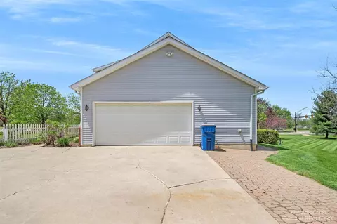2176 Mccormick, Saline, MI 48176 photo 32