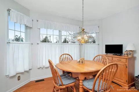 2176 Mccormick, Saline, MI 48176 photo 16