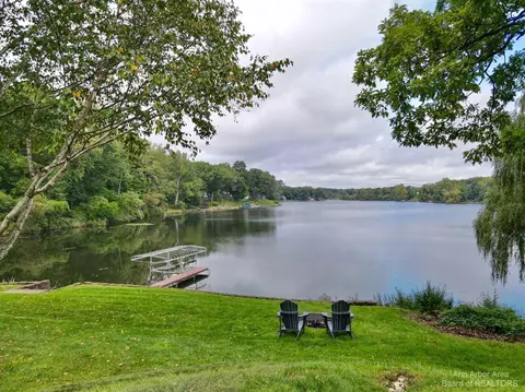 2419 Oltesvig, Highland, MI 48357 photo 23