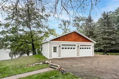 2419 Oltesvig, Highland, MI 48357 photo 32