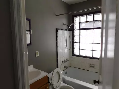 2847 Begole, Flint, MI 48504 photo 5