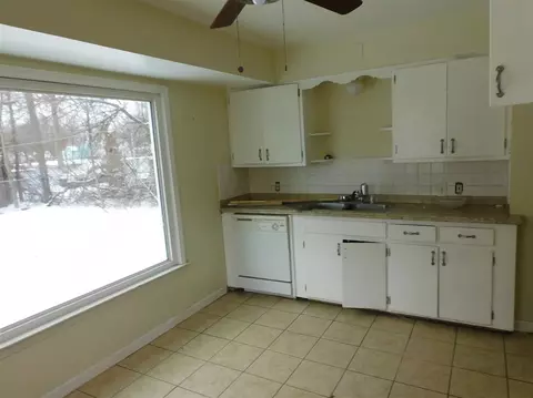 2847 Begole, Flint, MI 48504 photo 2