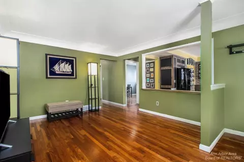 8404 Prospect, Warren, MI 48089 photo 2