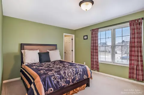 340 Pembroke, Saline, MI 48176 photo 27