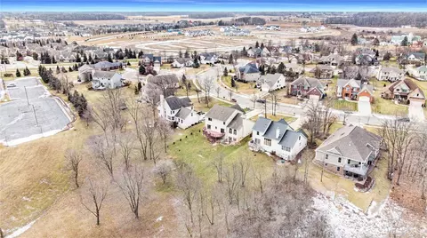 340 Pembroke, Saline, MI 48176 photo 45