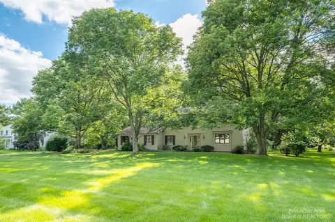 765 Sciomeadow, Ann Arbor, MI 48103 photo 4