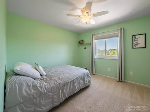 1346 N Hidden Crk, Saline, MI 48176 photo 30
