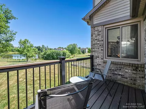 1346 N Hidden Crk, Saline, MI 48176 photo 17