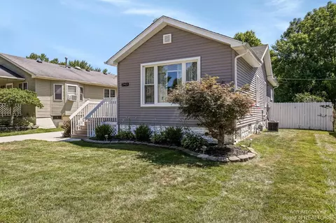 29415 Van Riper, Flat Rock, MI 48134 photo 2