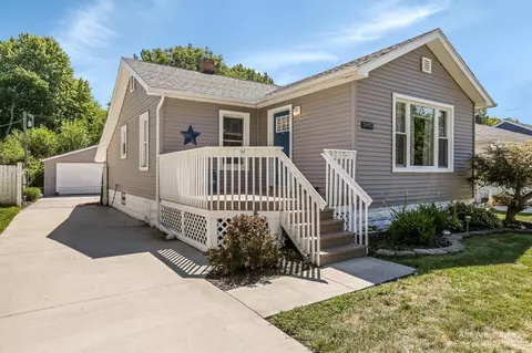 29415 Van Riper, Flat Rock, MI 48134 photo 3