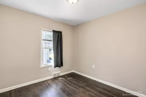 29415 Van Riper, Flat Rock, MI 48134 photo 13