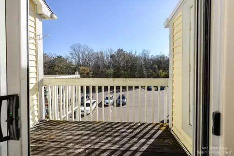 2205 S Huron #4, Ann Arbor, MI 48104 photo 10