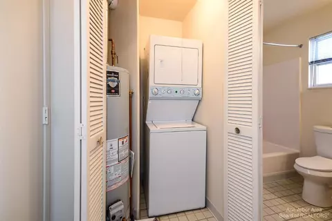 2205 S Huron #4, Ann Arbor, MI 48104 photo 19