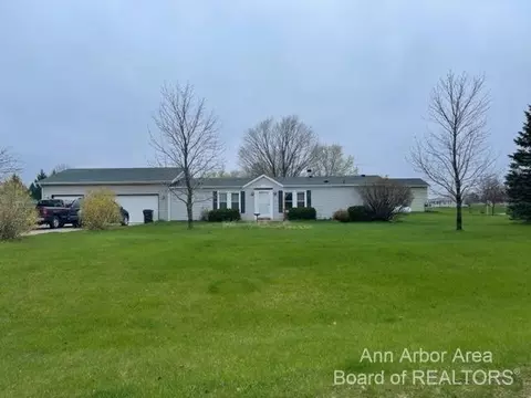18230 Berkshire, Gregory, MI 48137 photo 1
