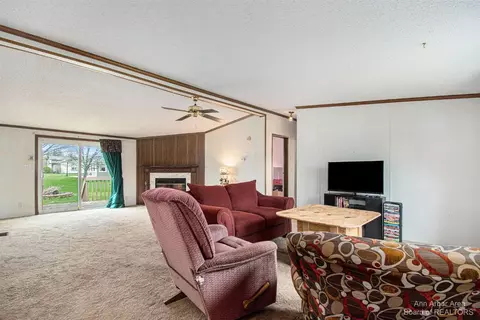 18230 Berkshire, Gregory, MI 48137 photo 6