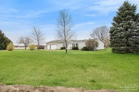 18230 Berkshire, Gregory, MI 48137 photo 14