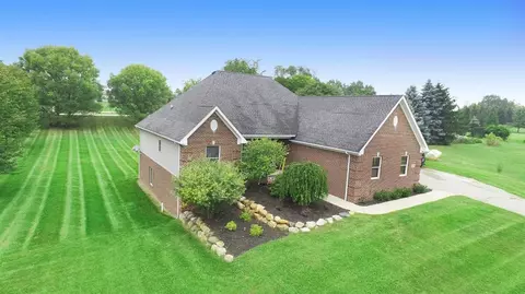 8429 Foldenauer, Howell, MI 48843 photo 1