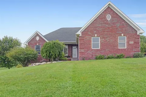 8429 Foldenauer, Howell, MI 48843 photo 6