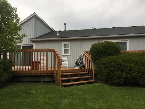 1490 Northbrook, Ann Arbor, MI 48103 photo 2